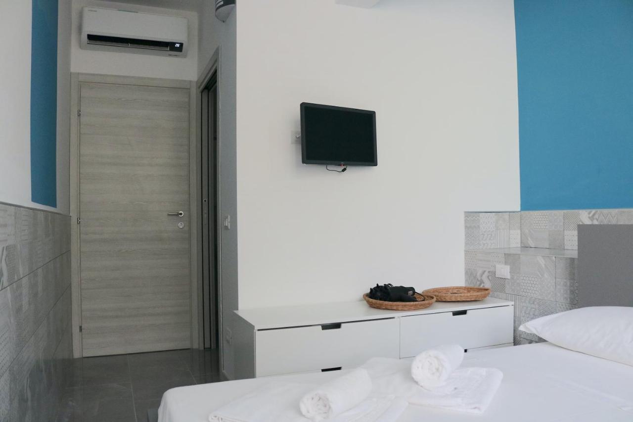 Gambara Guests House Hotell Milano Exteriör bild
